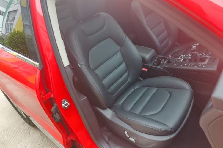 Used Zotye SR9 2017 2.0T Manual "Ultimate Heart" Edition Right Front Seat