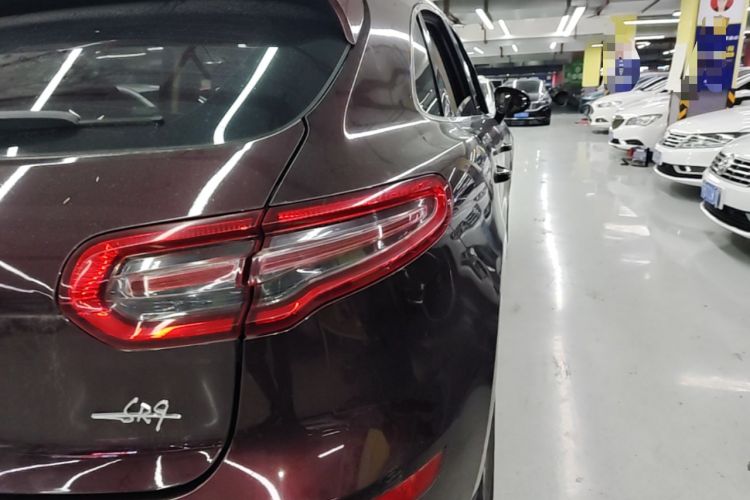 Used Zotye SR9 2017 2.0T Manual "Ultimate Heart" Edition Right Rear Taillight