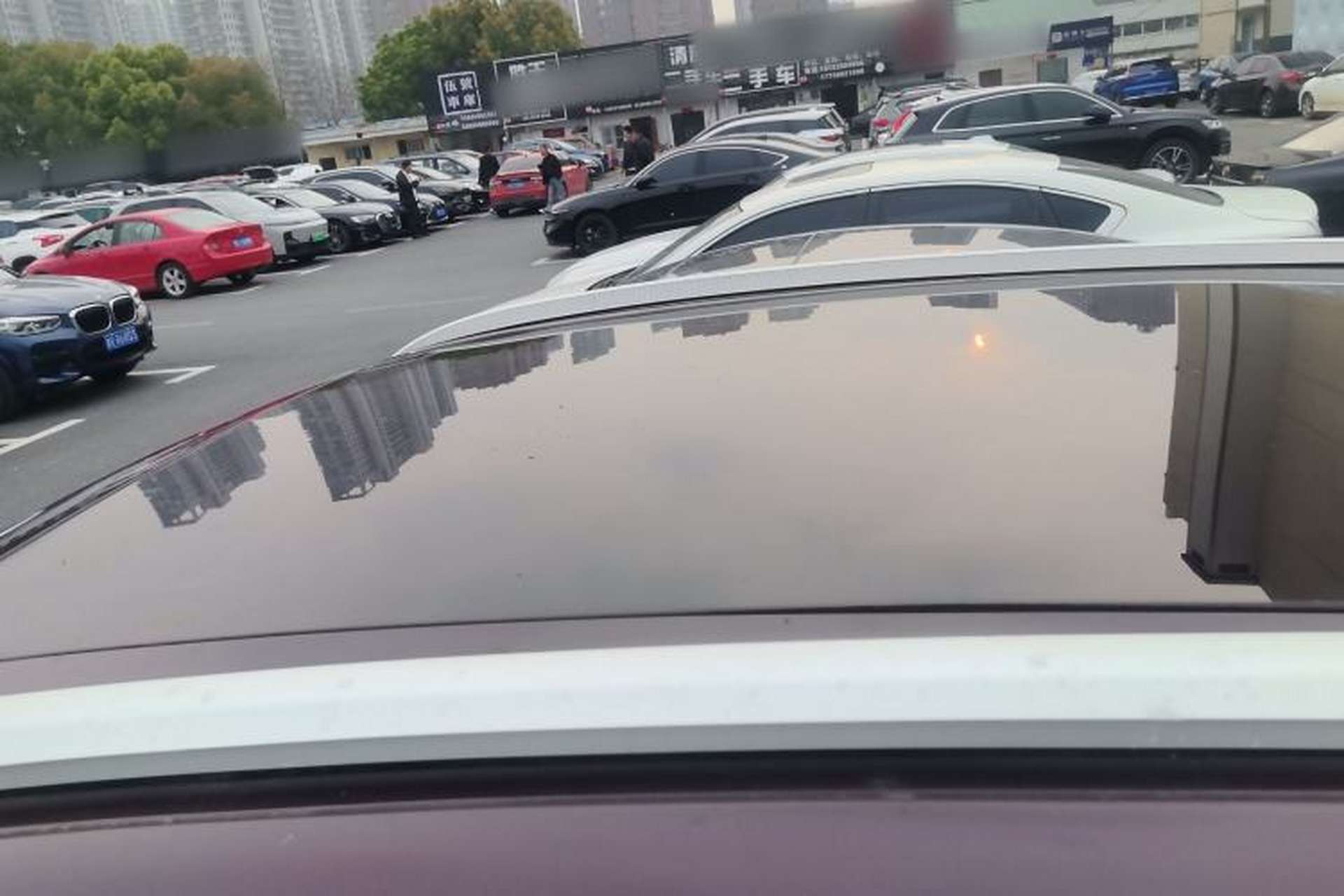 Used Zotye SR9 2017 2.0T Automatic Ultimate Light Edition Roof