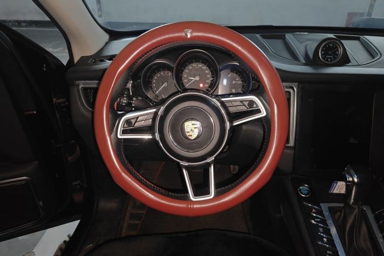 Used Zotye SR9 2017 2.0T Automatic Ultimate Dream Edition Steering Wheel