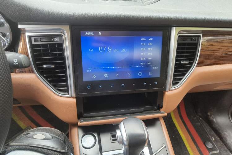 Used Zotye SR9 2017 2.0T Automatic Ultimate Light Edition Audio And AC Panel