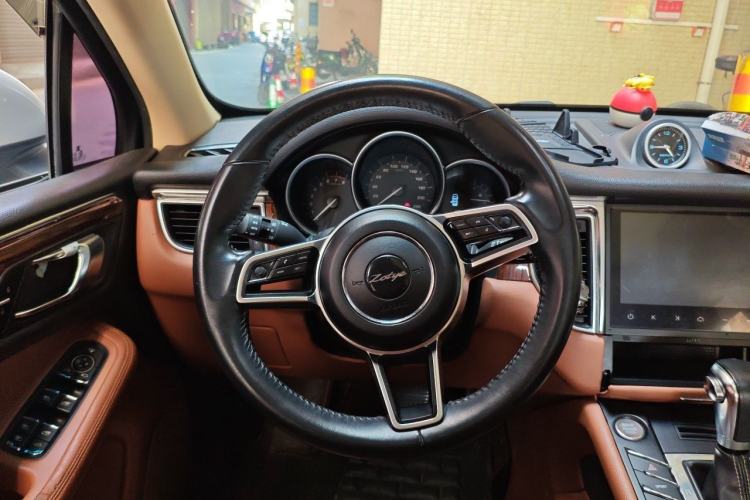 Used Zotye SR9 2017 2.0T Automatic Ultimate Edition Steering Wheel