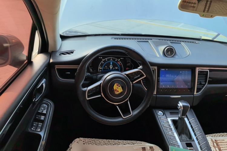 Used Zotye SR9 2017 2.0T Automatic Ultimate Dream Edition Steering Wheel