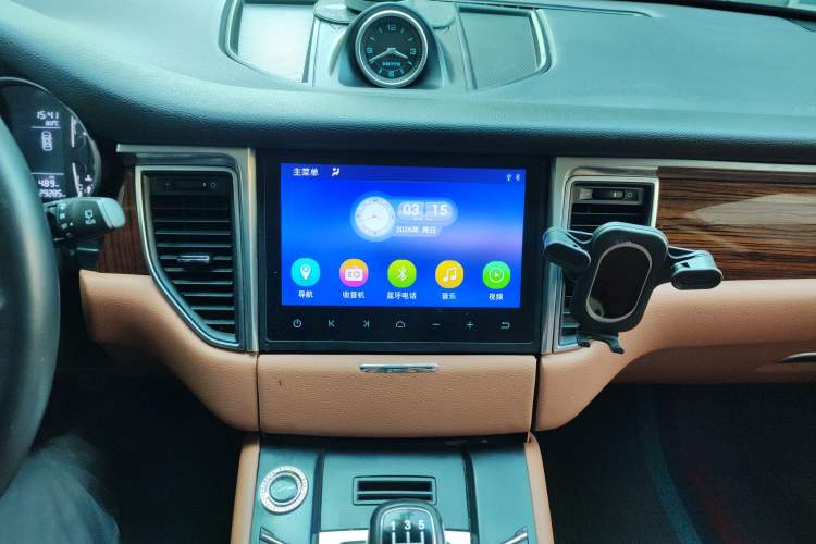 Used Zotye SR9 2017 2.0T Manual "Ultimate Heart" Edition Audio And AC Panel