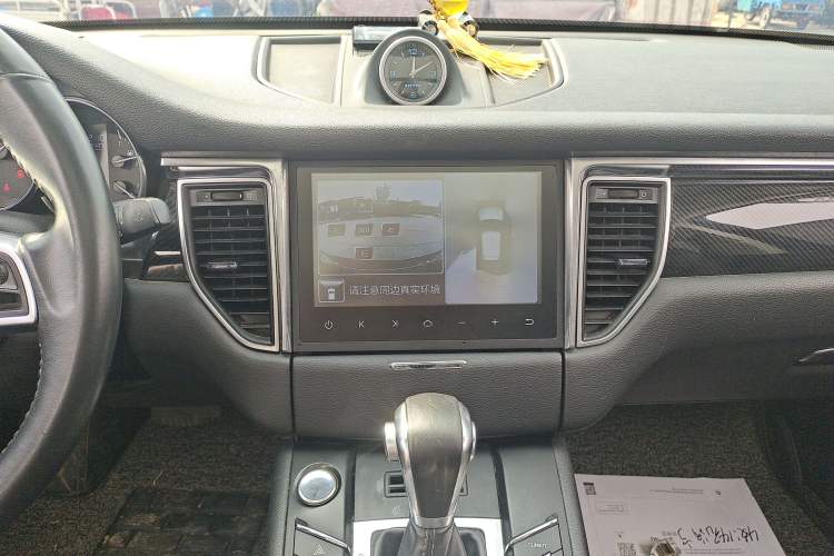 Used Zotye SR9 2017 2.0T Automatic Ultimate Edition Audio And AC Panel