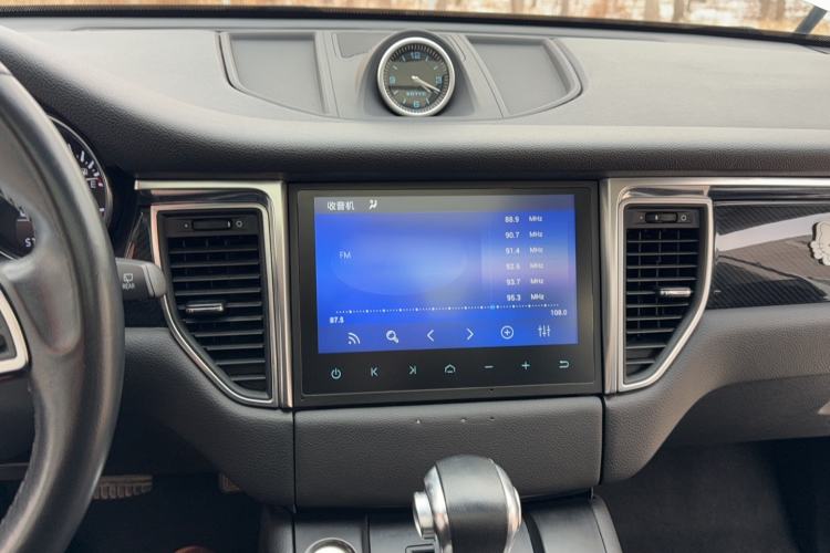 Used Zotye SR9 2017 2.0T Automatic Ultimate Edition Audio And AC Panel