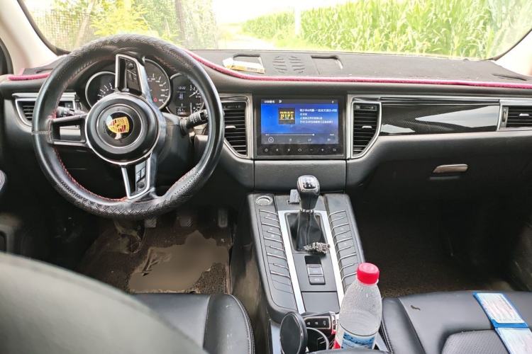 Used Zotye SR9 2017 2.0T Manual "Ultimate Road" Edition Center Console
