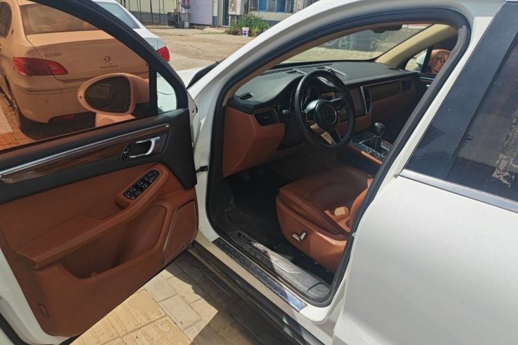 Used Zotye SR9 2017 2.0T Manual "Ultimate Heart" Edition Driver Seat