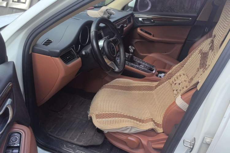 Used Zotye SR9 2017 2.0T Manual "Ultimate Road" Edition Driver Seat