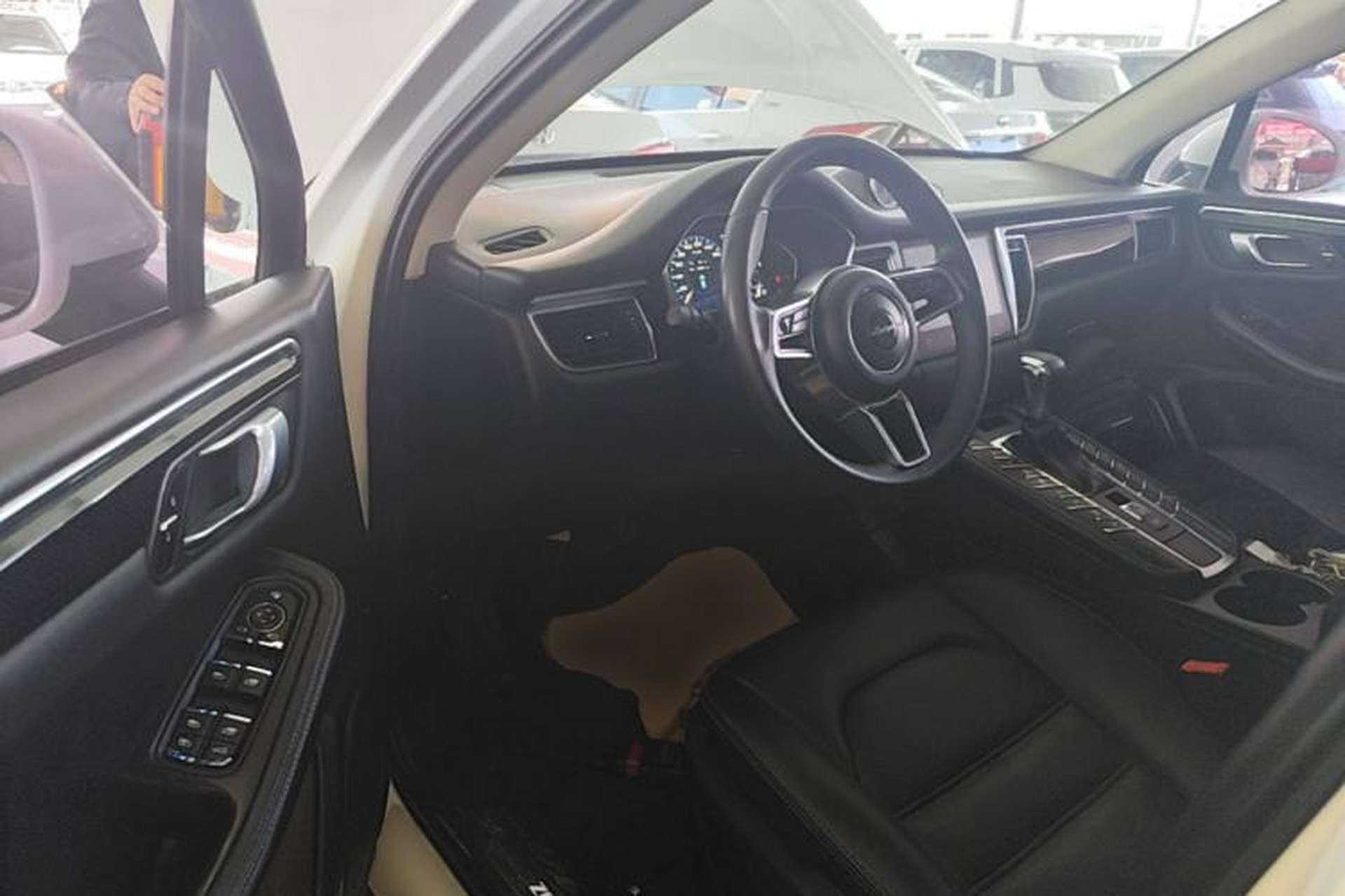 Used Zotye SR9 2017 2.0T Automatic Ultimate Dream Edition Driver Seat