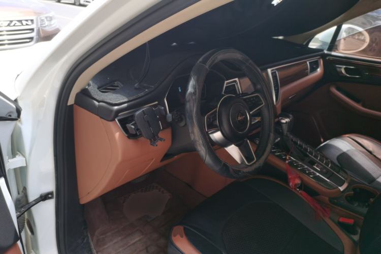 Used Zotye SR9 2017 2.0T Automatic Ultimate Dream Edition Driver Seat