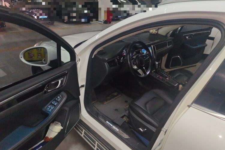 Used Zotye SR9 2017 2.0T Automatic Ultimate Edition Driver Seat