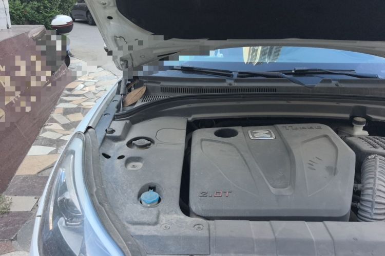 Used Zotye SR9 2017 2.0T Automatic Ultimate Road Edition Engine Bay Right
