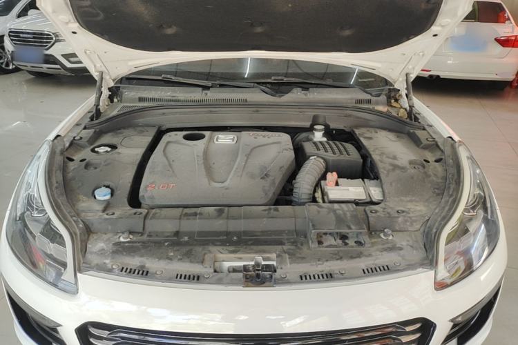 Used Zotye SR9 2017 2.0T Automatic Ultimate Edition Engine Bay