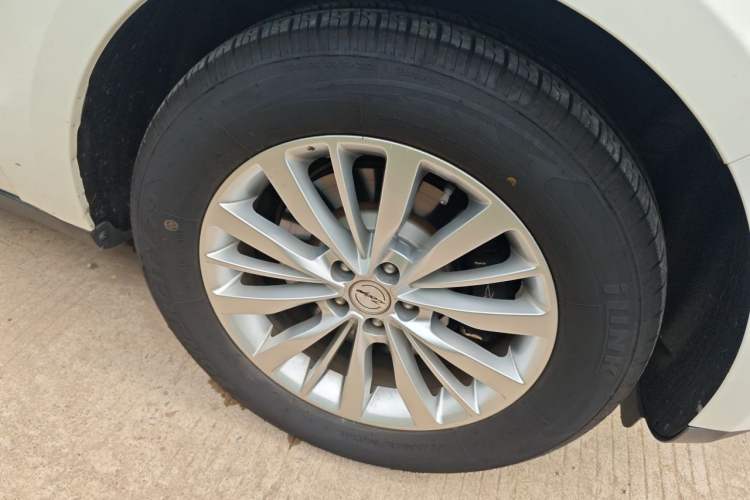 Used Zotye SR9 2017 2.0T Automatic Ultimate Edition Exterior 1