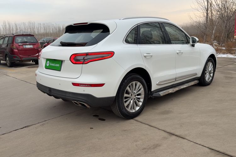 Used Zotye SR9 2017 2.0T Automatic Ultimate Edition Exterior 4