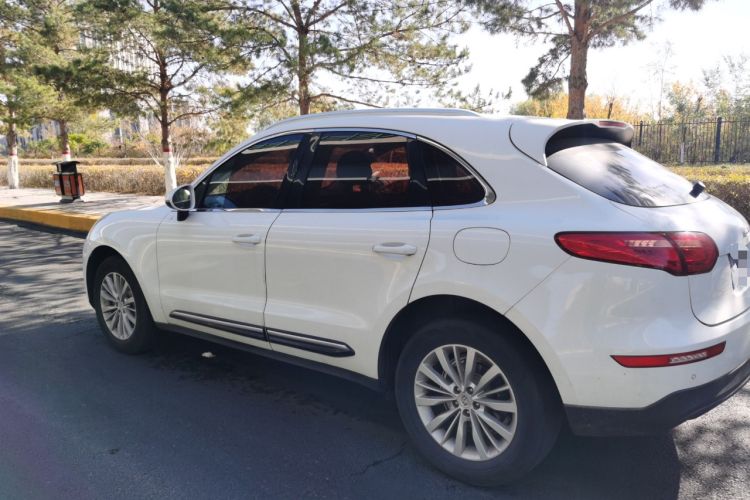 Used Zotye SR9 2017 2.0T Automatic Ultimate Road Edition Exterior 5