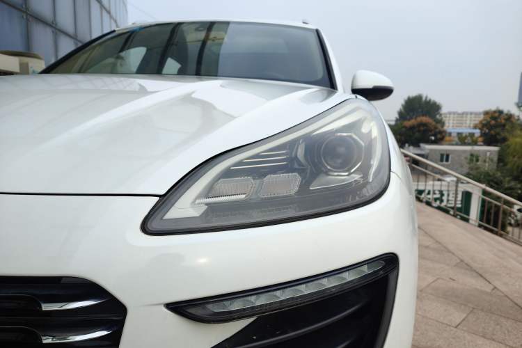 Used Zotye SR9 2017 2.0T Manual "Ultimate Light" Edition Exterior 5