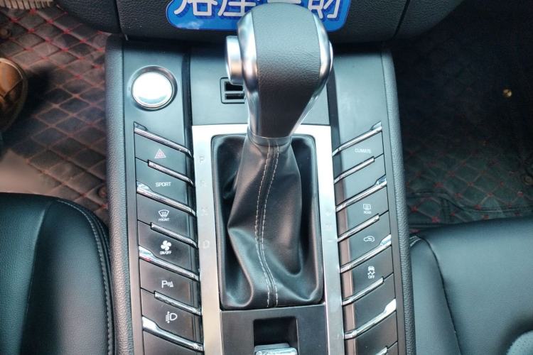Used Zotye SR9 2017 2.0T Automatic Ultimate Edition Gear Lever