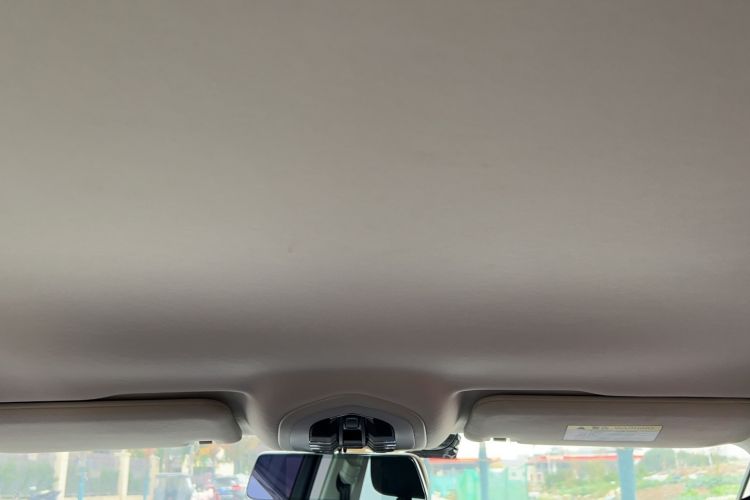 Used Zotye SR9 2017 2.0T Manual "Ultimate Road" Edition Headliner
