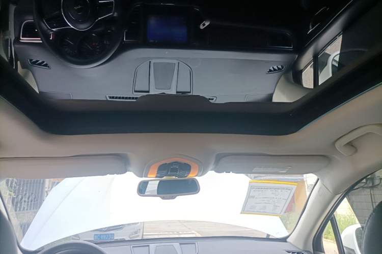 Used Zotye SR9 2017 2.0T Automatic Ultimate Light Edition Headliner