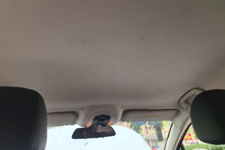 Used Zotye SR9 2017 2.0T Automatic Ultimate Road Edition Headliner