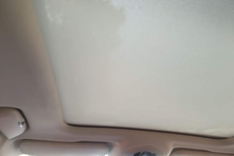 Used Zotye SR9 2017 2.0T Automatic Ultimate Dream Edition Headliner