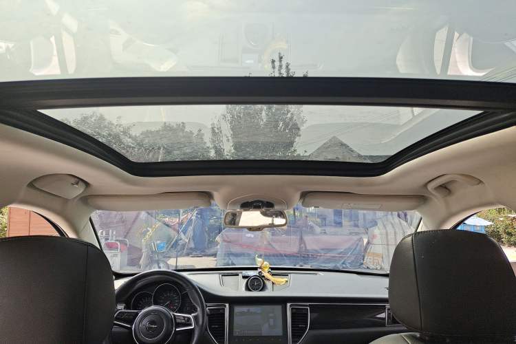 Used Zotye SR9 2017 2.0T Automatic Ultimate Edition Headliner