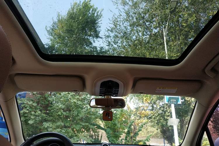 Used Zotye SR9 2017 2.0T Automatic Ultimate Edition Headliner