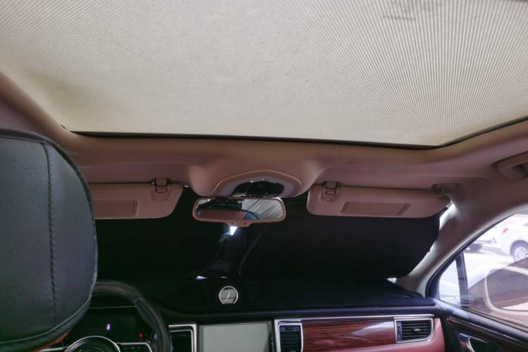 Used Zotye SR9 2017 2.0T Automatic Ultimate Dream Edition Headliner