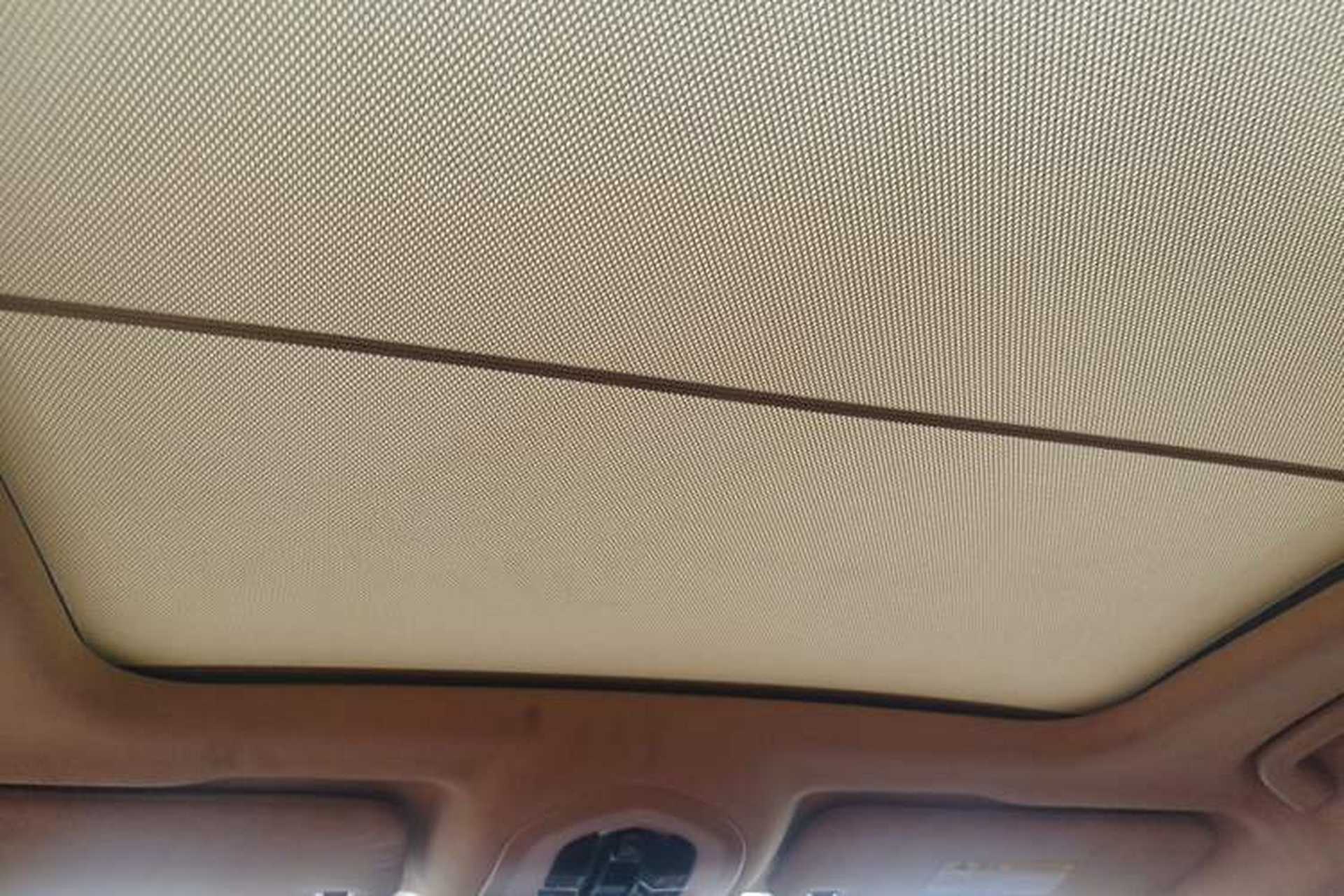 Used Zotye SR9 2017 2.0T Automatic Ultimate Light Edition Headliner