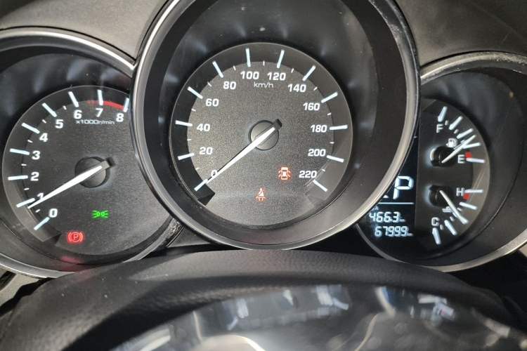 Used Zotye SR9 2017 2.0T Automatic Ultimate Edition Instrument Cluster