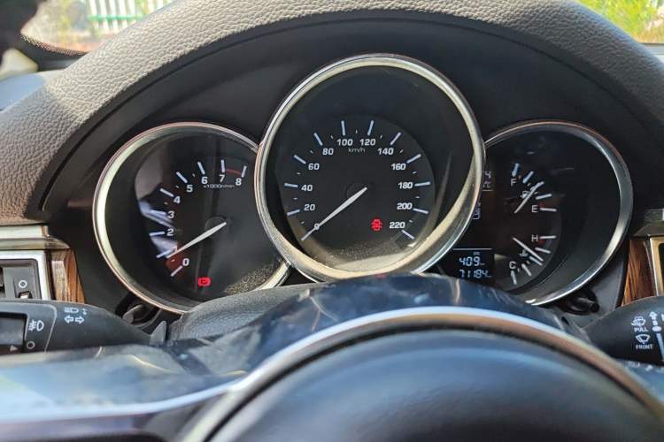 Used Zotye SR9 2017 2.0T Manual "Ultimate Light" Edition Instrument Cluster