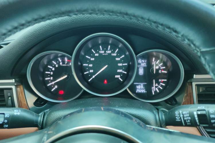Used Zotye SR9 2017 2.0T Manual "Ultimate Heart" Edition Instrument Cluster