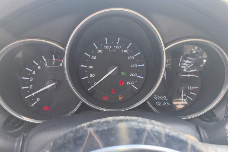 Used Zotye SR9 2017 2.0T Manual "Ultimate Light" Edition Instrument Cluster