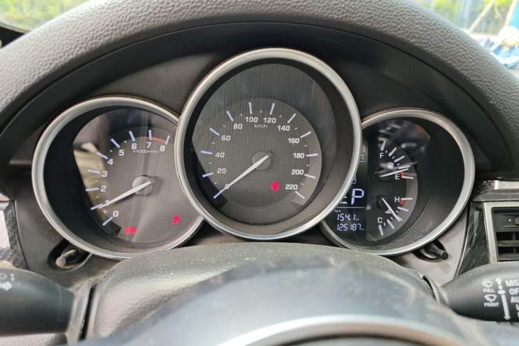 Used Zotye SR9 2017 2.0T Automatic Ultimate Edition Instrument Cluster