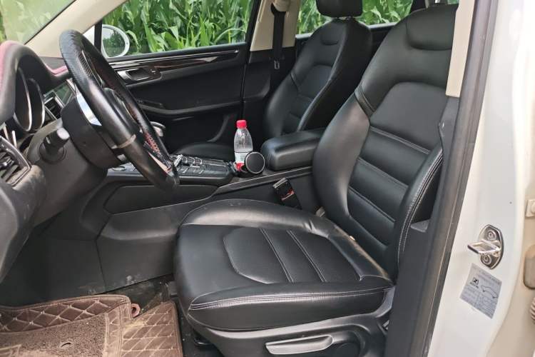 Used Zotye SR9 2017 2.0T Manual "Ultimate Road" Edition Left Front Seat