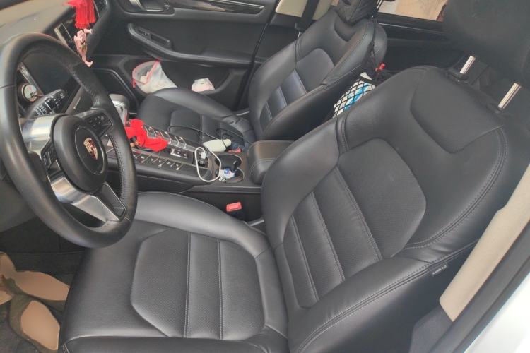 Used Zotye SR9 2017 2.0T Automatic Ultimate Dream Edition Left Front Seat