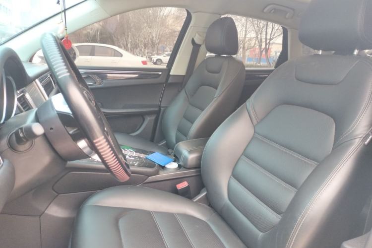 Used Zotye SR9 2017 2.0T Automatic Ultimate Edition Left Front Seat