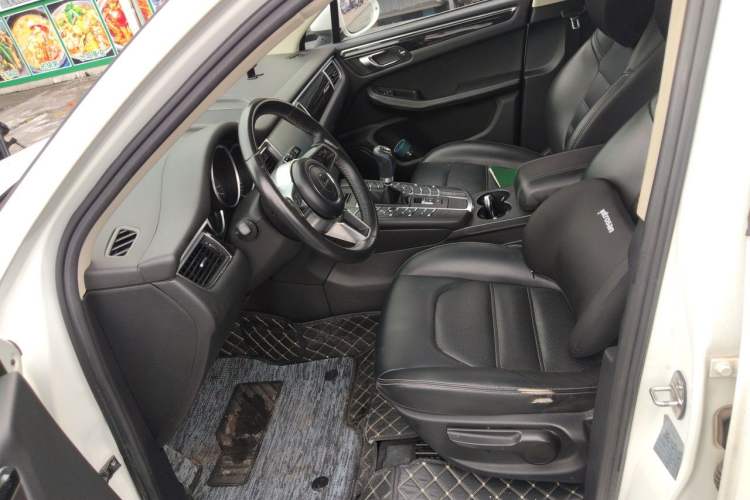 Used Zotye SR9 2017 2.0T Manual "Ultimate Road" Edition Left Front Seat