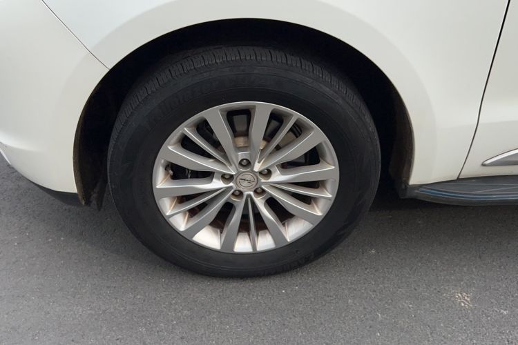 Used Zotye SR9 2017 2.0T Manual "Ultimate Road" Edition Left Front Wheel Hub