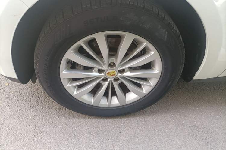 Used Zotye SR9 2017 2.0T Automatic Ultimate Light Edition Left Front Wheel Hub