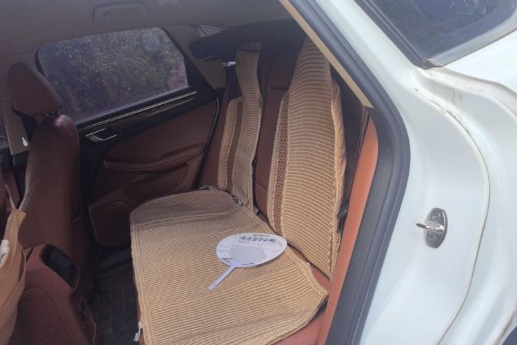 Used Zotye SR9 2017 2.0T Manual "Ultimate Road" Edition Left Rear Seat
