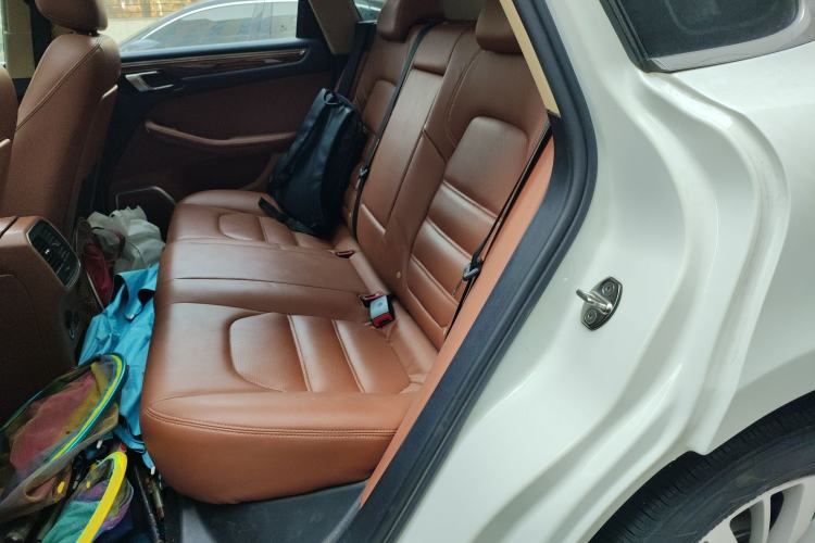 Used Zotye SR9 2017 2.0T Manual "Ultimate Heart" Edition Left Rear Seat