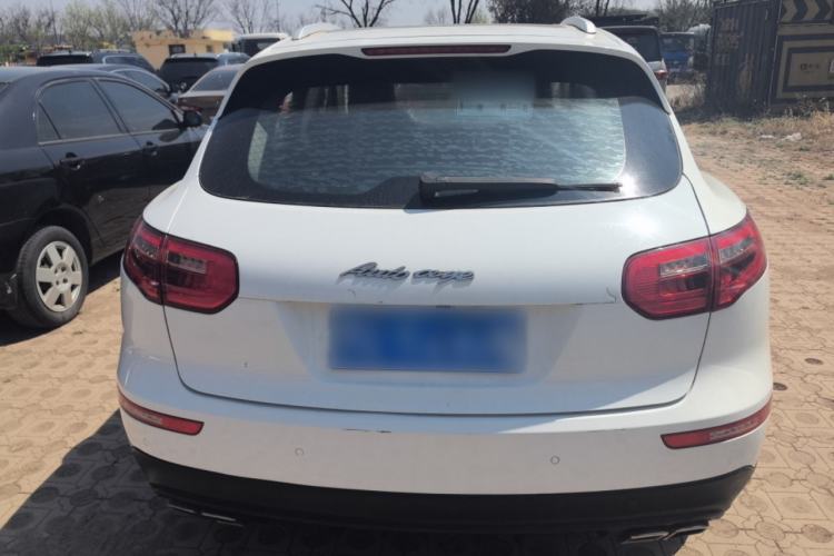 Used Zotye SR9 2017 2.0T Manual "Ultimate Light" Edition Rear