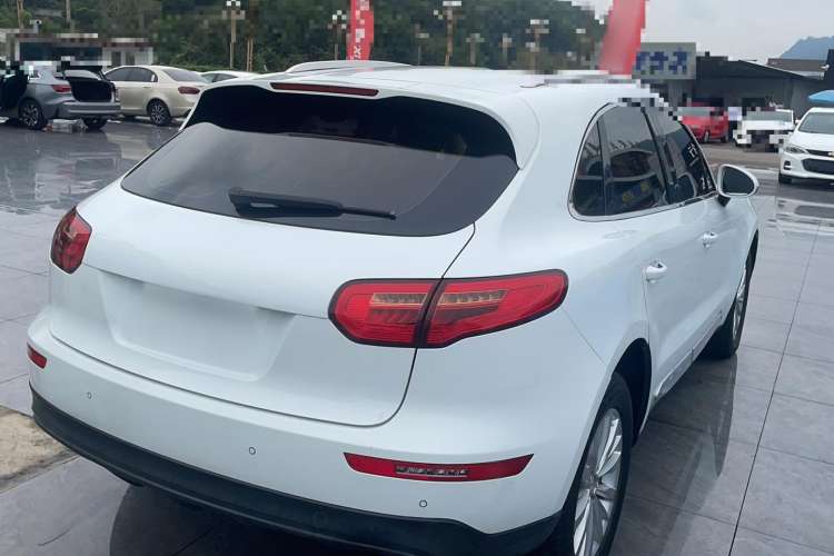 Used Zotye SR9 2017 2.0T Automatic Ultimate Road Edition Rear Right 45 Deg