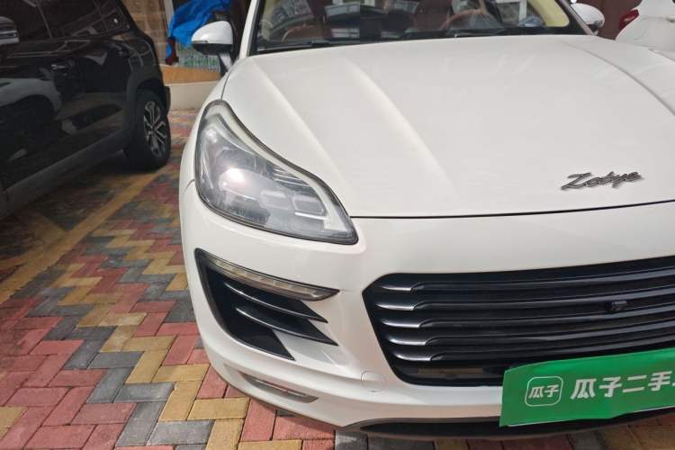Used Zotye SR9 2017 2.0T Automatic Ultimate Dream Edition Right Front Headlight