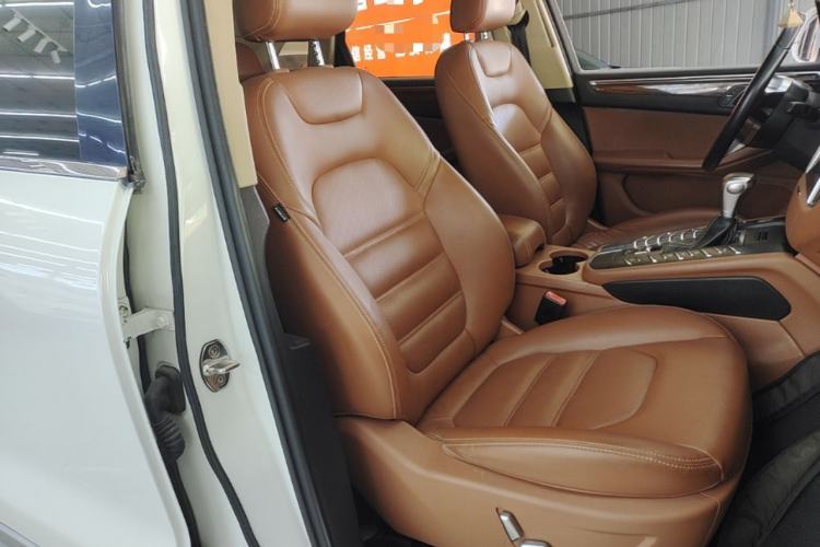 Used Zotye SR9 2017 2.0T Automatic Ultimate Edition Right Front Seat