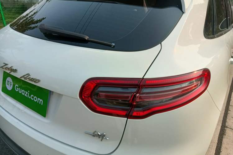 Used Zotye SR9 2017 2.0T Automatic Ultimate Dream Edition Right Rear Taillight