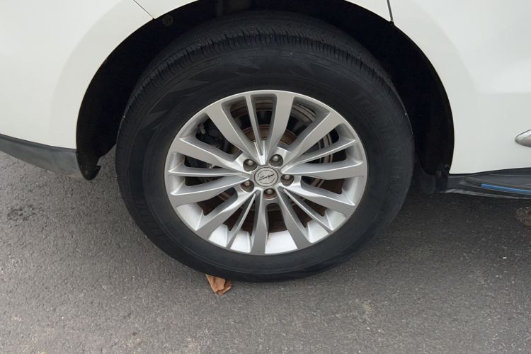 Used Zotye SR9 2017 2.0T Manual "Ultimate Road" Edition Right Rear Wheel Hub